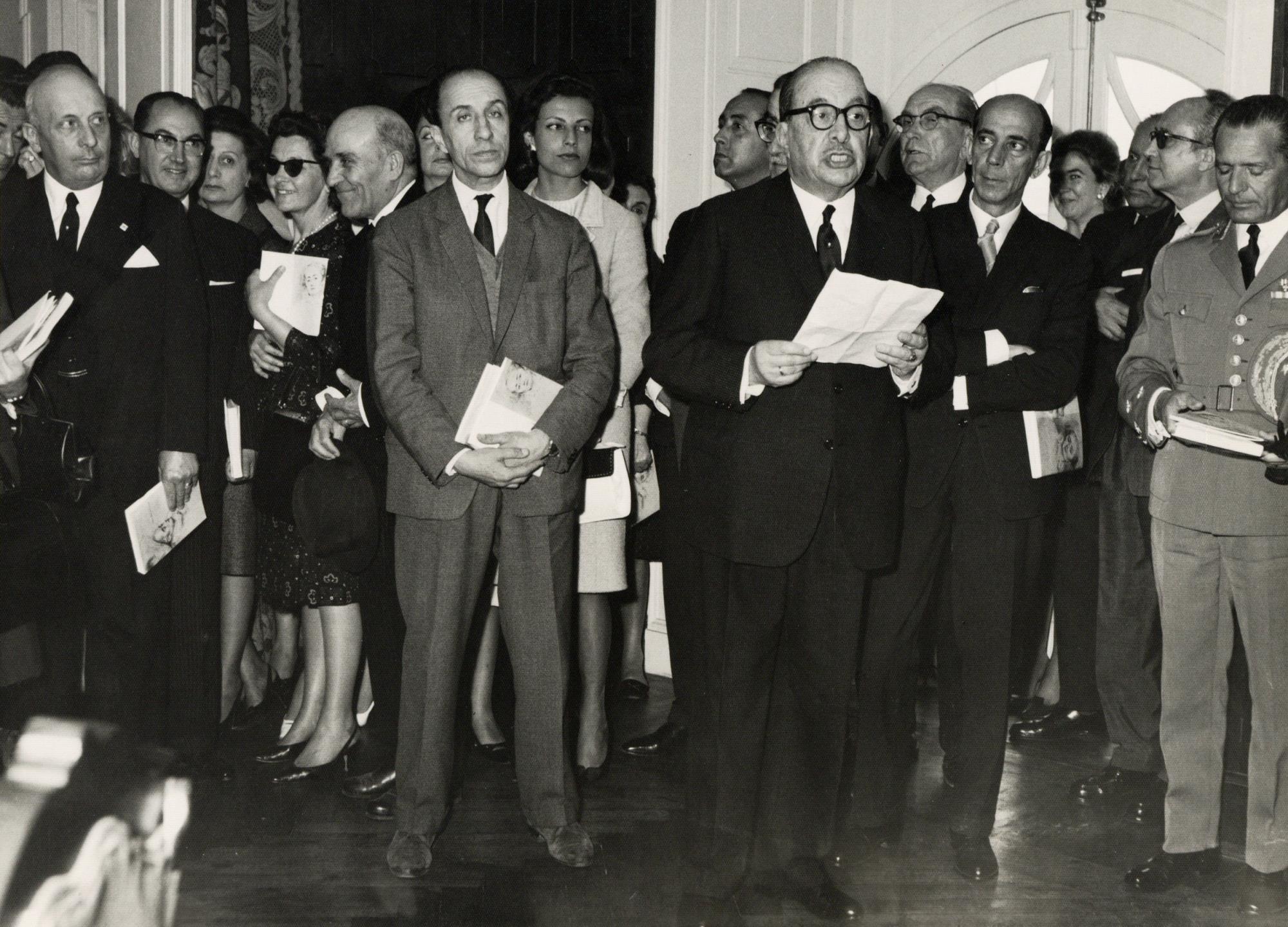 Charles Sterling (ao centro), Jean Adhémar (à dir.)