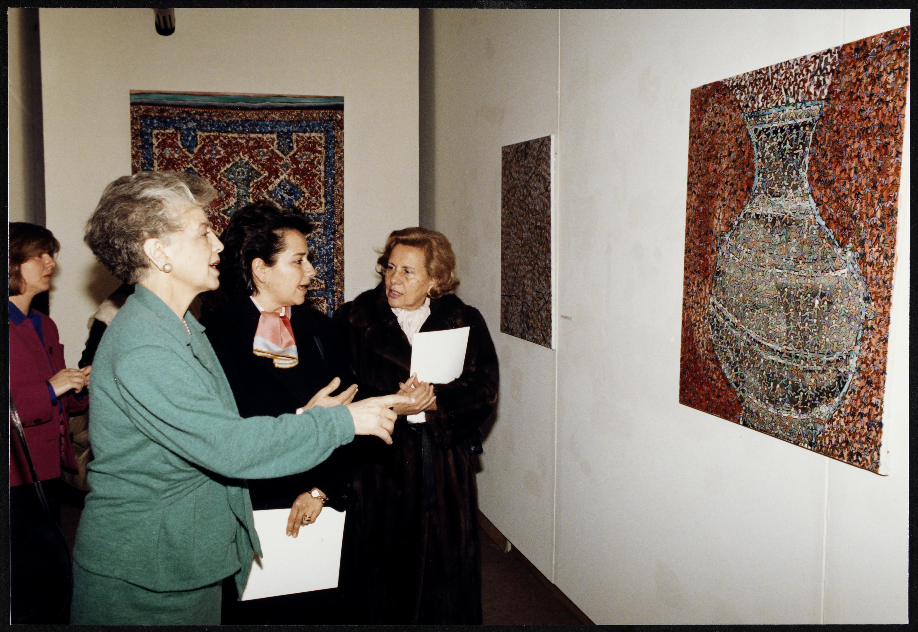 Madalena de Azeredo Perdigão (à esq.), Isabel Silveira Godinho (ao centro) e Maria Barroso (à dir.)