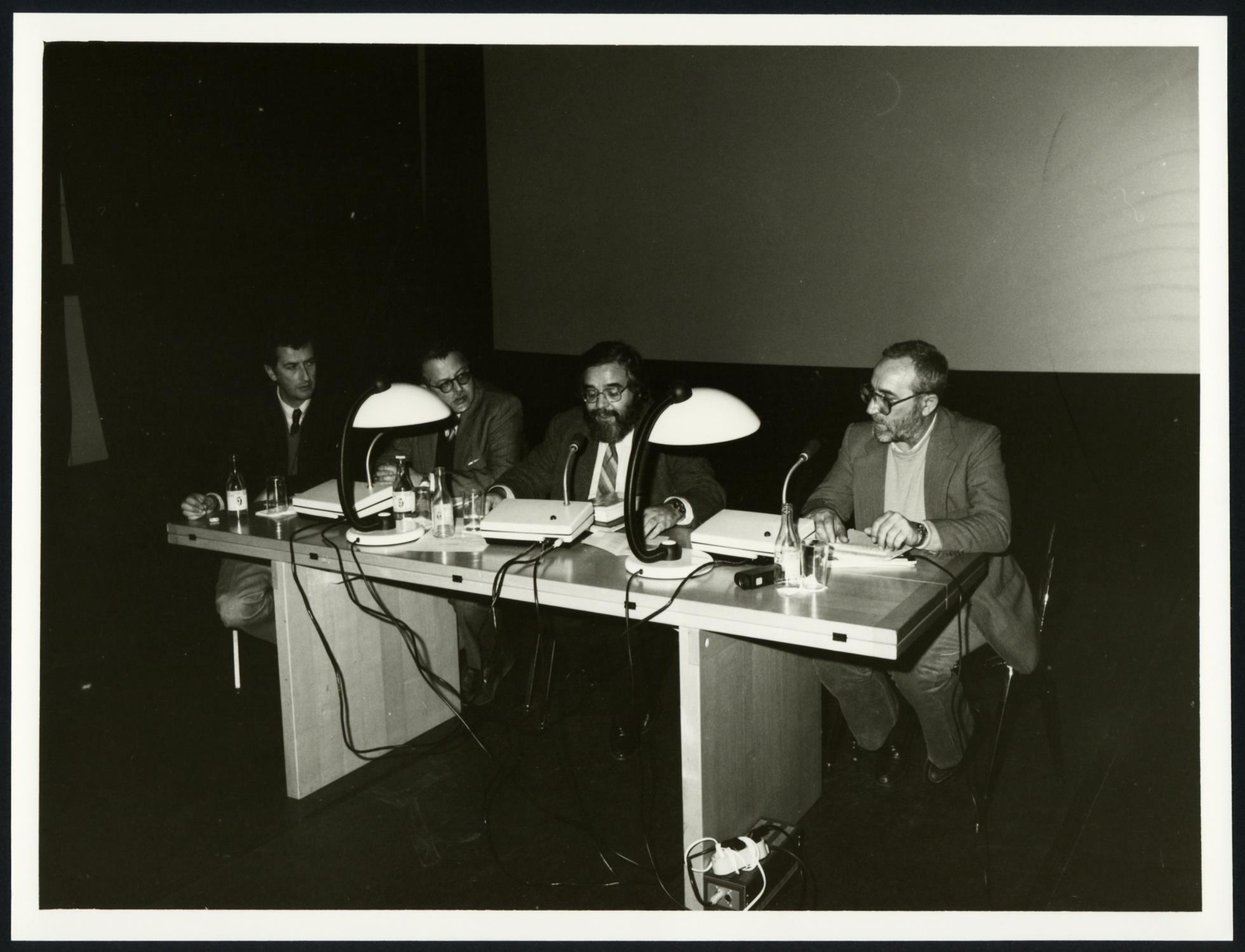 Colóquio «O Preto e o Branco». António Pedro Vasconcelos, Jean-Claude Lemagny, Eduardo Prado Coelho e Gerardo Pedicini