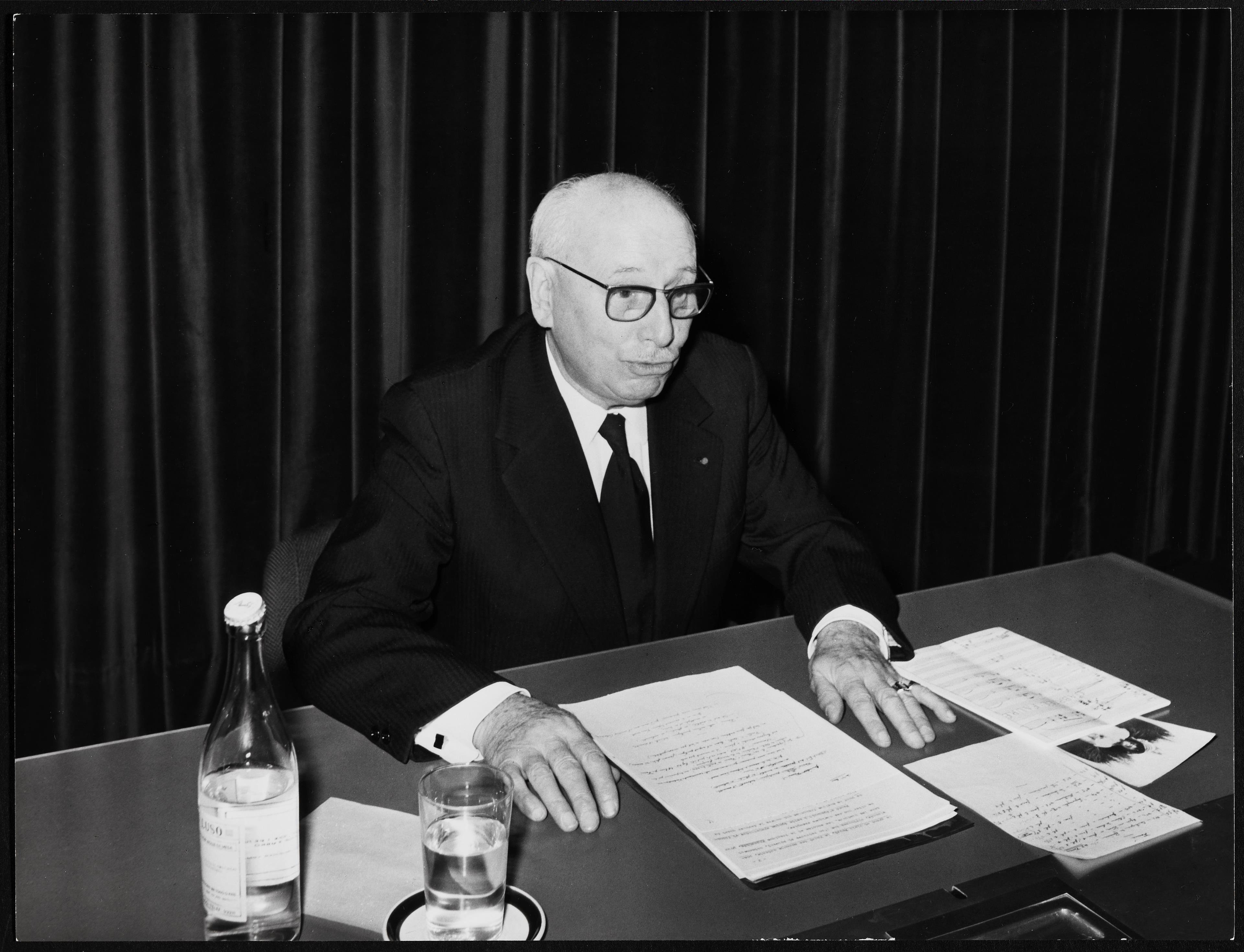 Conferência «Quem é Gabriel Fauré». Guy Mollat du Jourdin