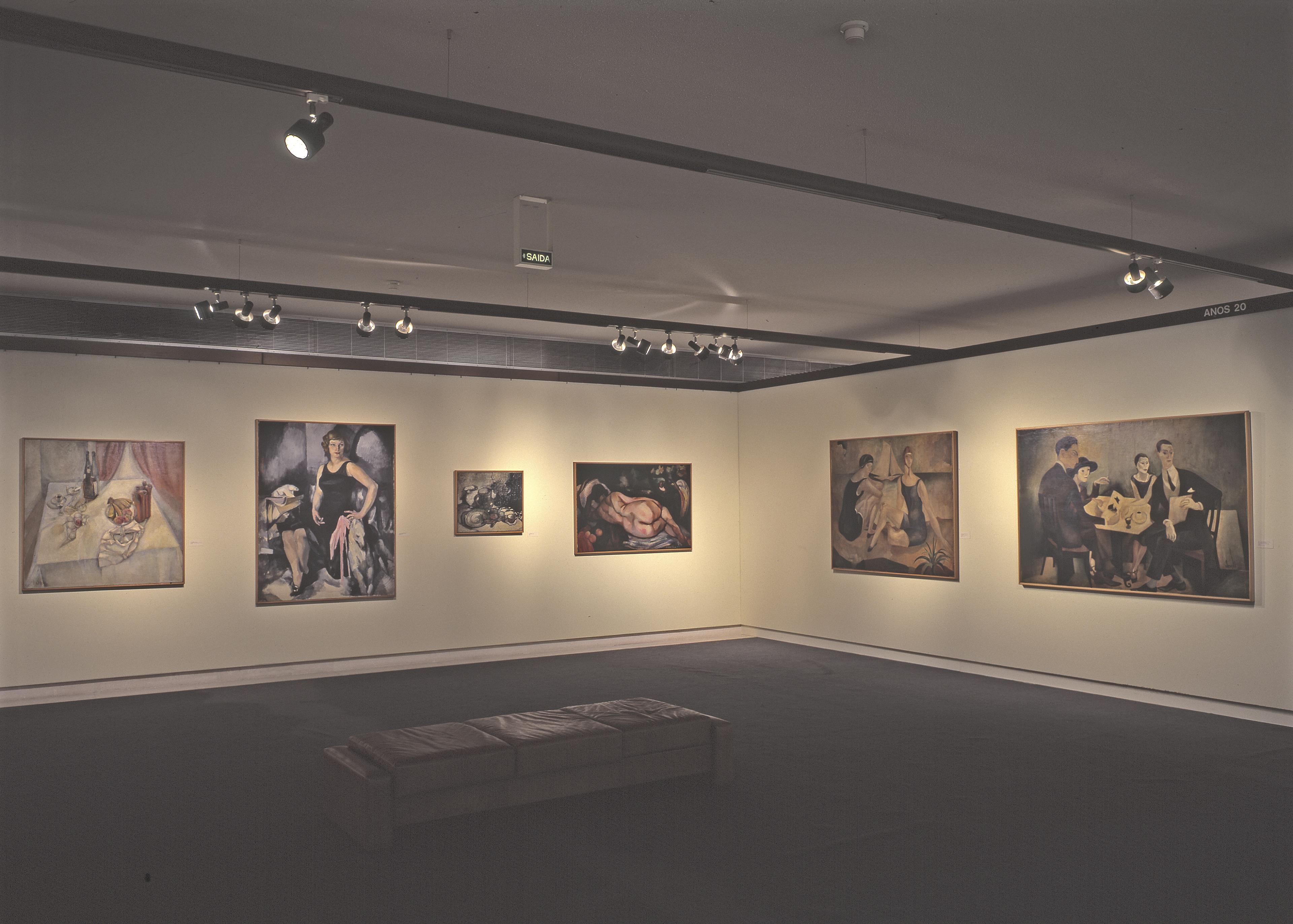 Obras de António Soares, Eduardo Viana, Almada Negreiros e Lino António