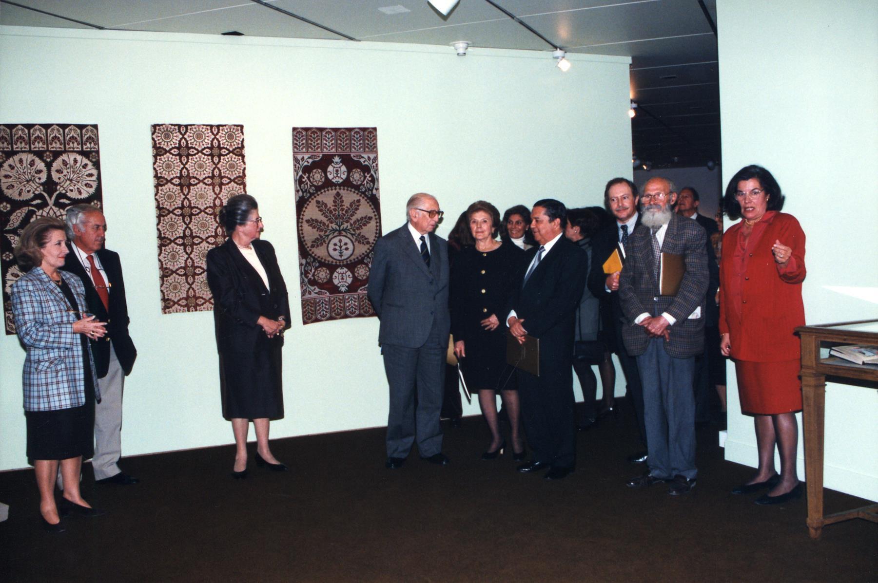 Maria Teresa Gomes Ferreira (ao centro)