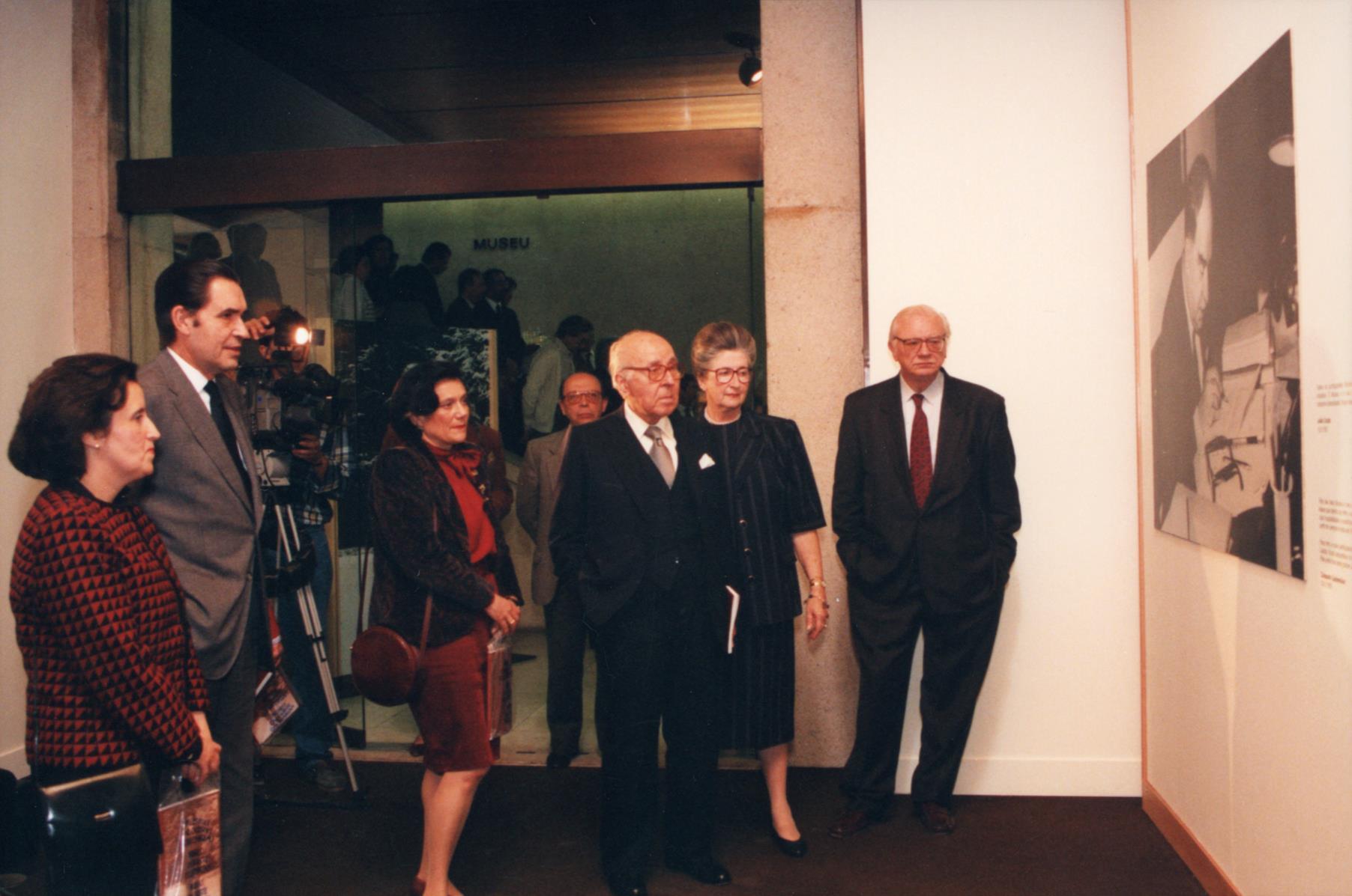 José Blanco (à esq.), Simonetta Luz Afonso, António Ferrer Correia e Maria Teresa Gomes Ferreira (ao centro) e José Sommer Ribeiro (à dir.)
