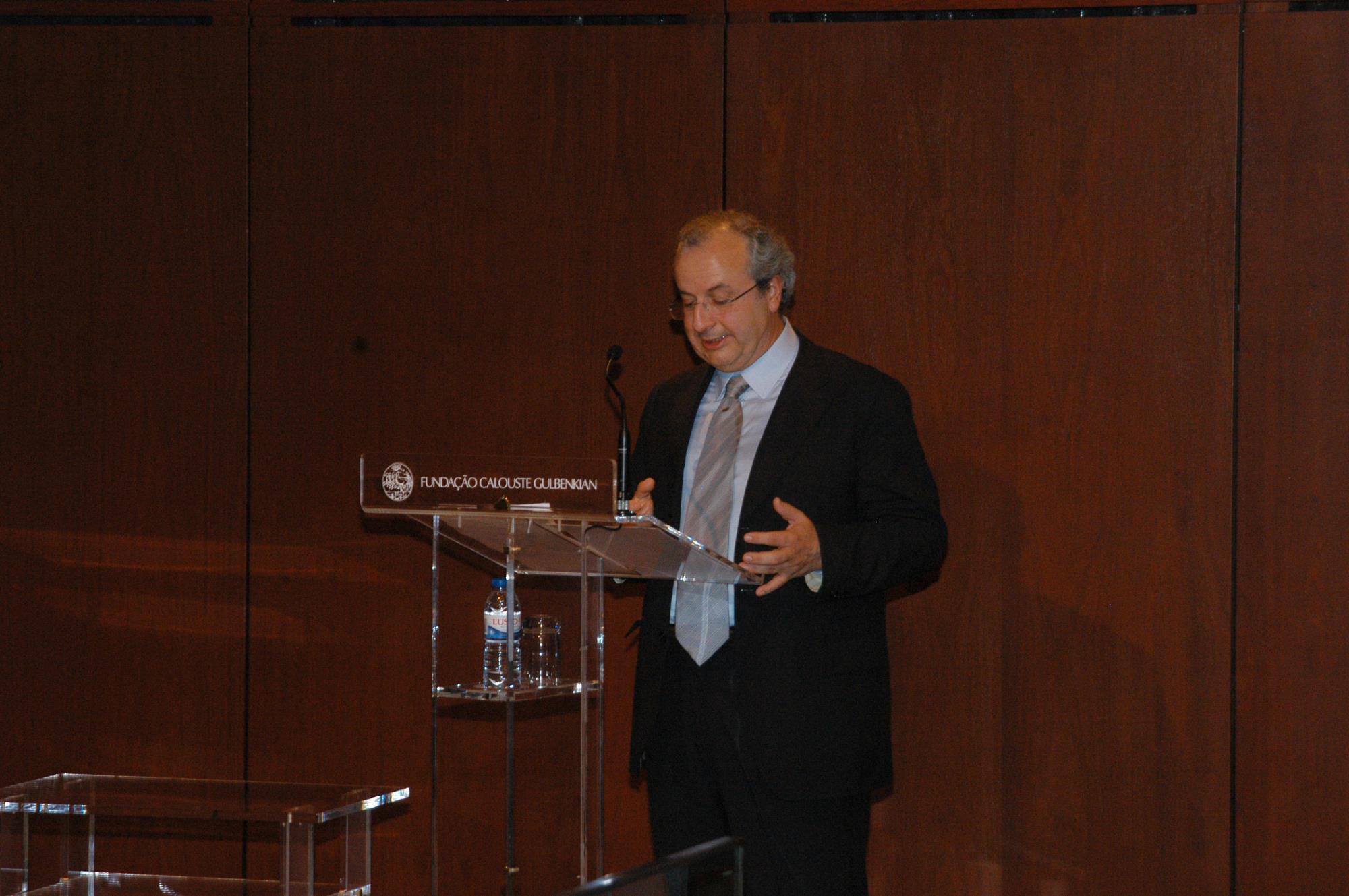 Conferência «A Filosofia fala Grego», proferida por José Pedro Sena
