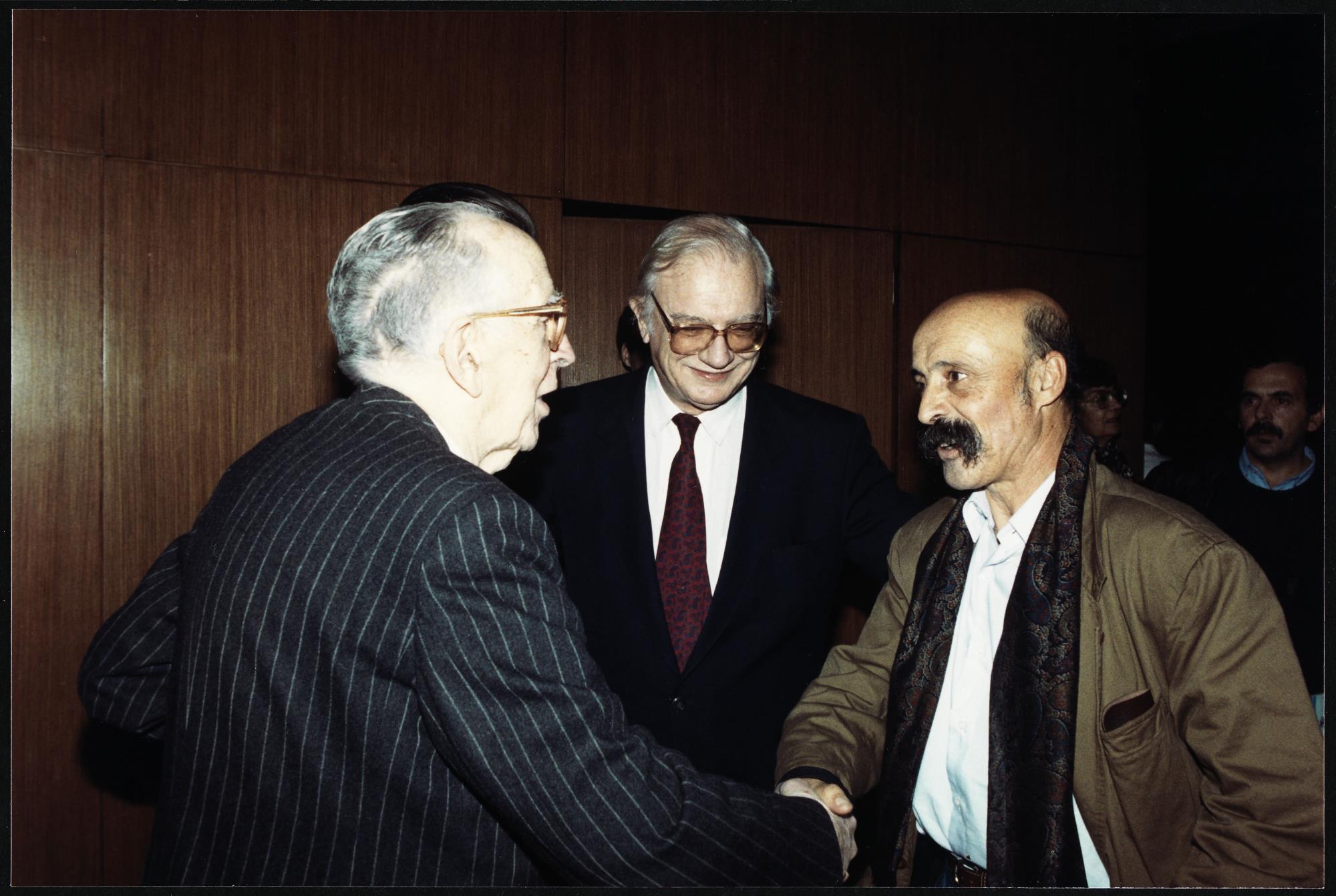 José de Azeredo Perdigão (à esq.), José Sommer Ribeiro (ao centro) e António Costa Pinheiro (à dir.)