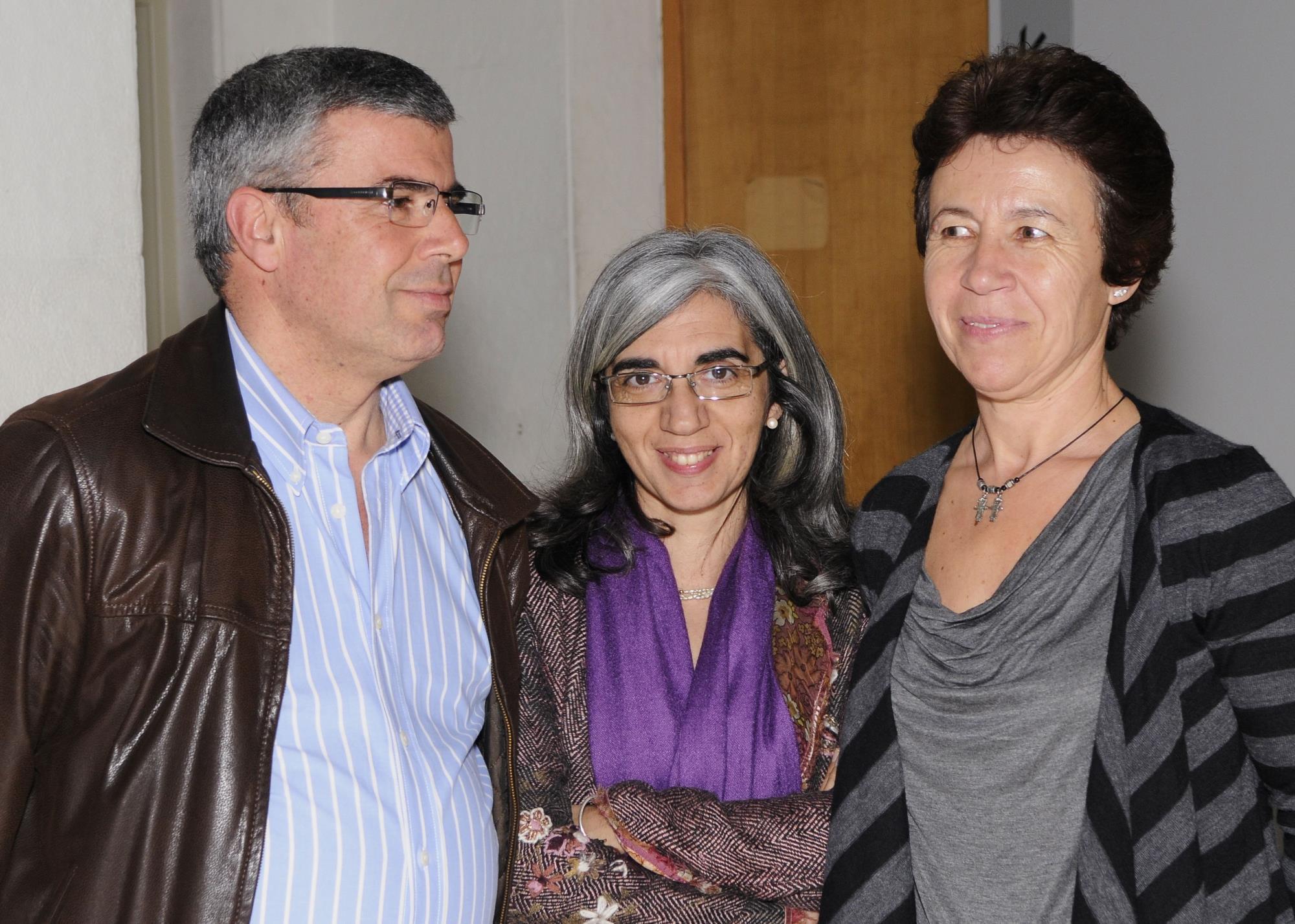 Carlos Gonçalinho (à esq.), Mariana Mira (ao centro) e Rosário Lourenço (à dir.)