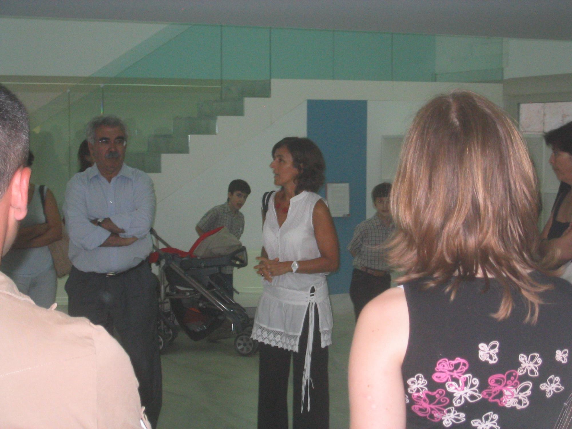 Leonor Nazaré (ao centro)