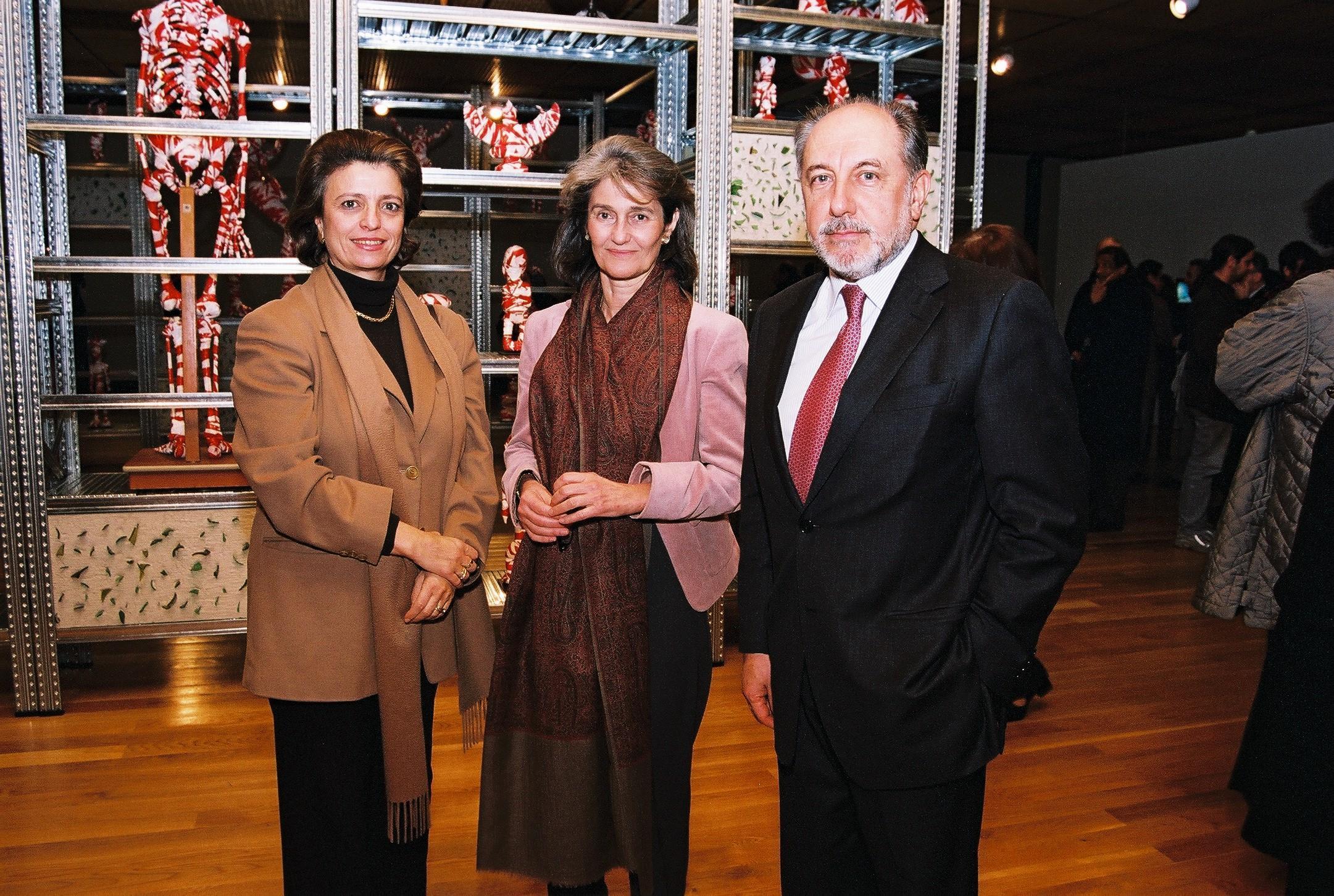 Isabel Alçada (à esq.), Teresa Gouveia (ao centro) e Emílio Rui Vilar (à dir.)