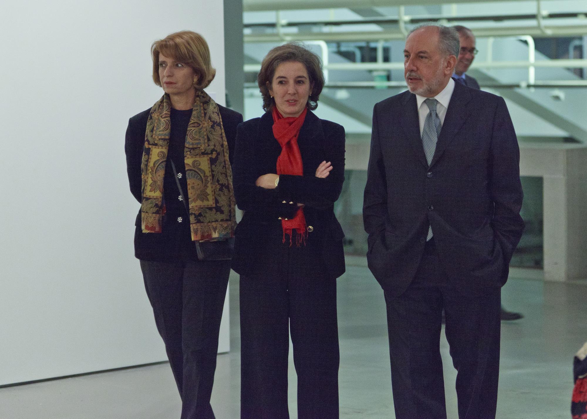 Isabel Alçada (à esq.), Ana Vasconcelos (ao centro), Emílio Rui Vilar (à dir.)