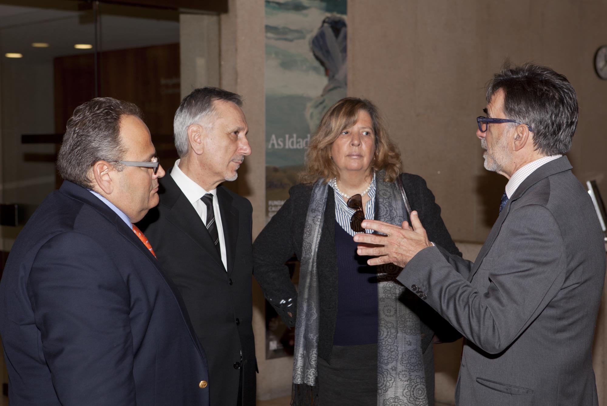 Visita oficial do ministro dos Negócios Estrangeiros da República de San Marino. Pasquale Valentini (à esq.) e João Castel-Branco Pereira (à dir.)