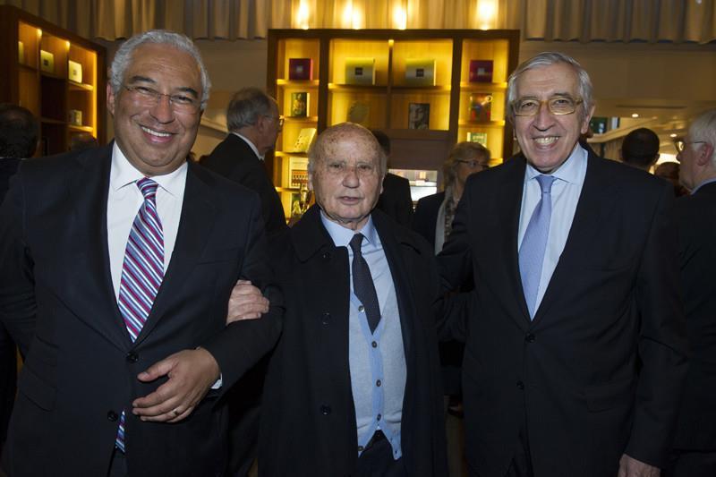 António Costa (à esq.), Manuel Cargaleiro (ao centro) e Artur Santos Silva (à dir.)