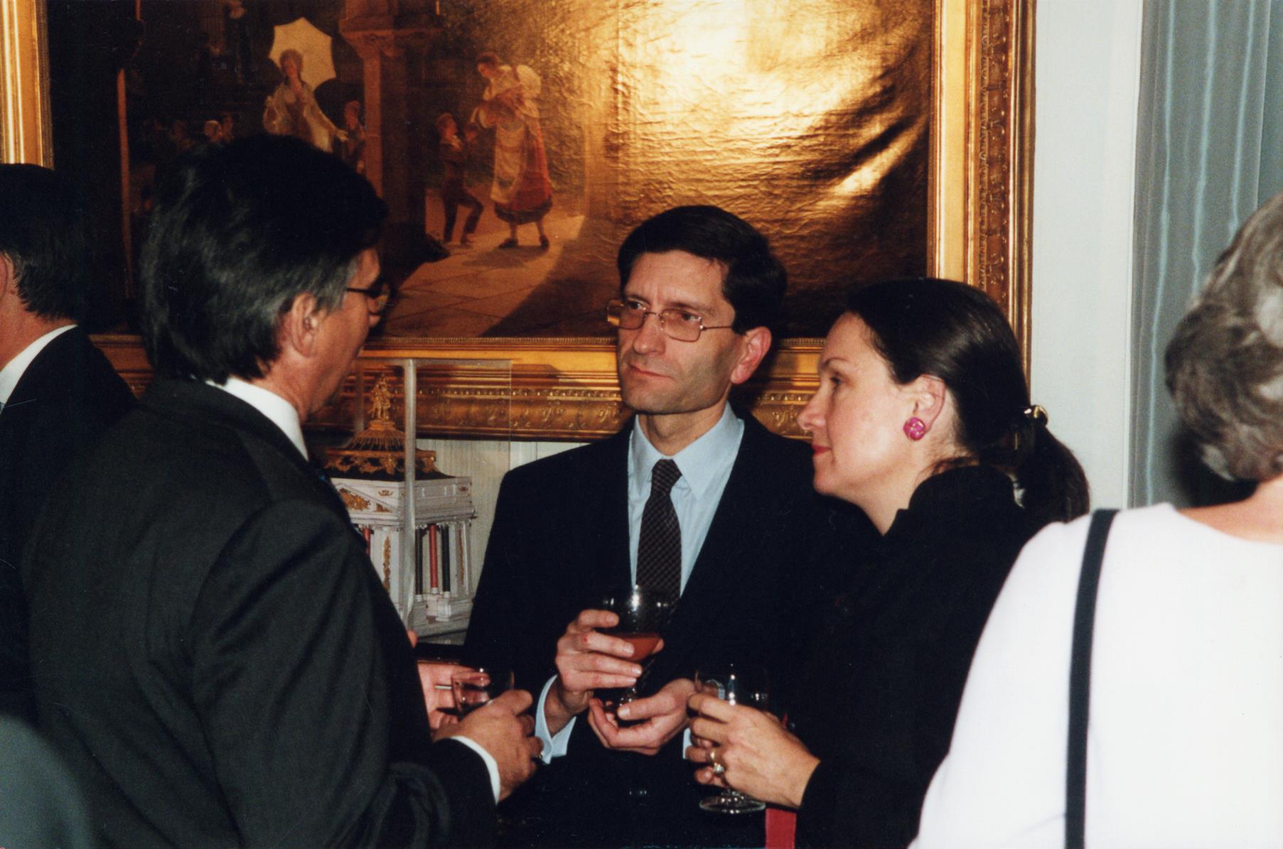 Jantar oferecido pelo Visconde de Rohan, presidente da Société des Amis de Versailles, no âmbito da exposição. João Castel-Branco Pereira e Amaury Lefébure
