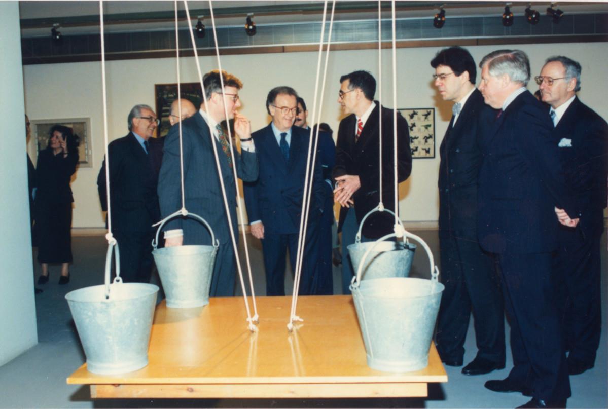Pedro Tamen (atrás, esq.), Jorge Sampaio (ao centro), Jorge Molder (centro, dir.) e Rui Vieira Nery (à dir.)