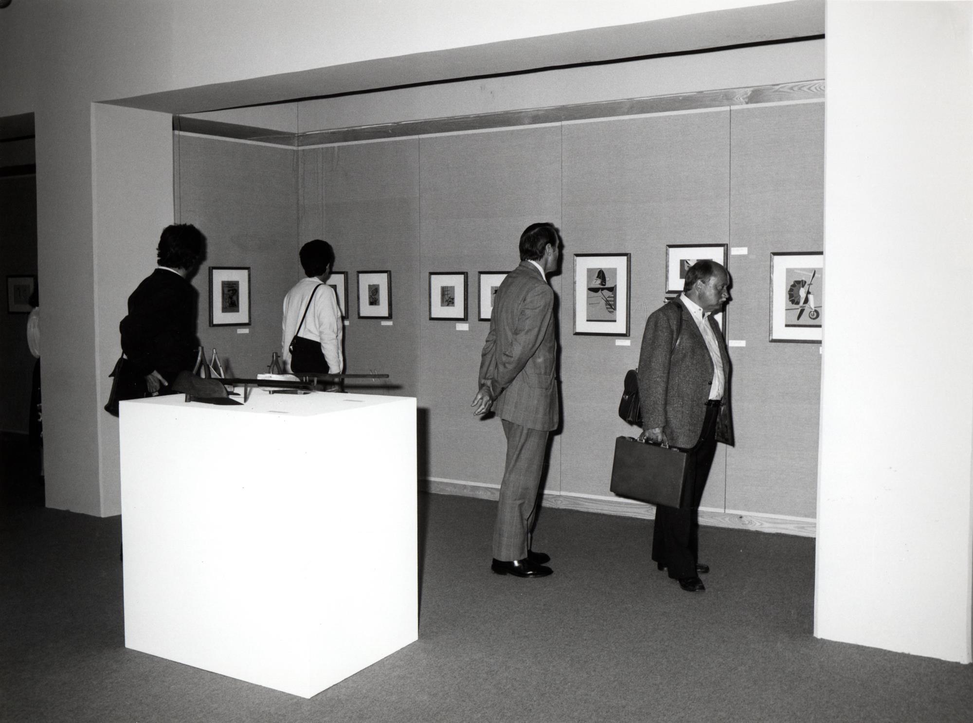 Exposição Arshile Gorky, 1984. Arquivos Gulbenkian, ID: 272081 © Júlio Almeida