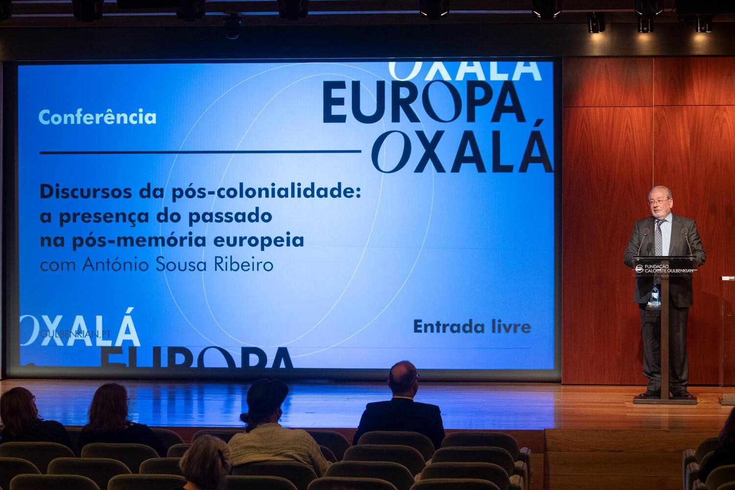 Conferência «Discursos da Pós-Colonialidade. A Presença do Passado na Pós-Memória Europeia». António Sousa Ribeiro