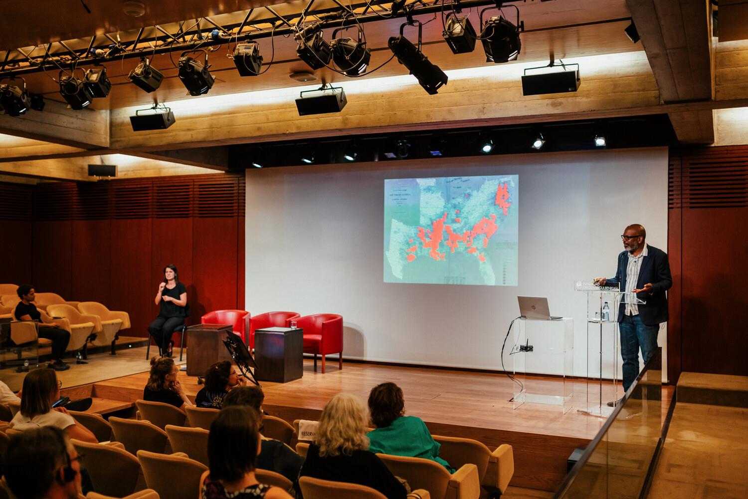 Conferência «Coleções & Colecionar. Novas práticas e práticas artísticas em torno do colecionar». Paul Rucker