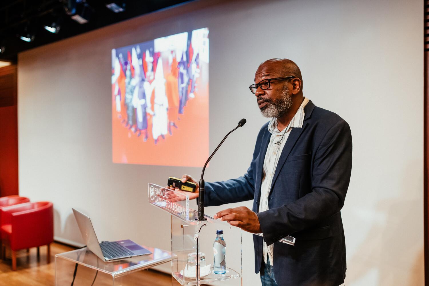 Conferência «Coleções & Colecionar. Novas práticas e práticas artísticas em torno do colecionar». Paul Rucker