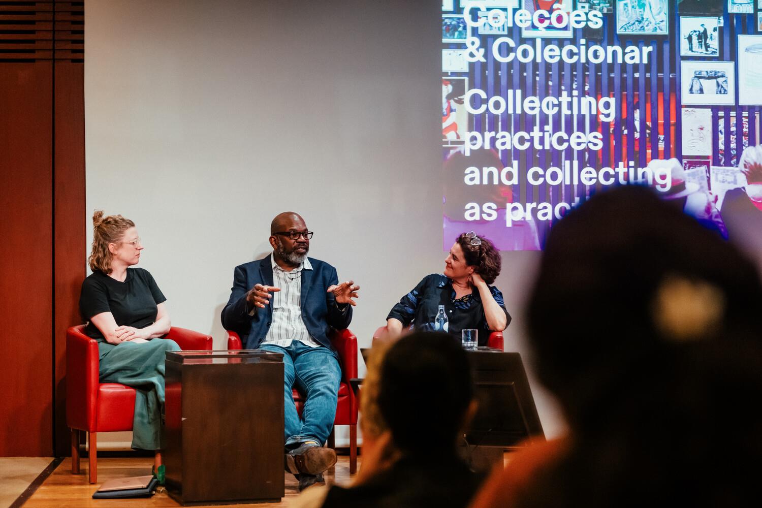 Conferência «Coleções & Colecionar. Novas práticas e práticas artísticas em torno do colecionar». Rose Lejeune, Paul Rucker e Rita Fabiana (da esq. para a dir.)