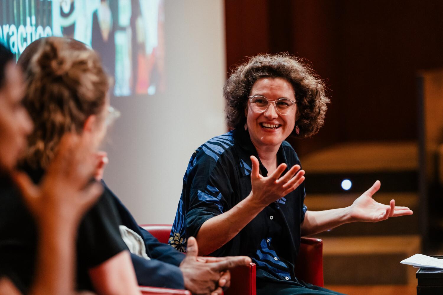 Conferência «Coleções & Colecionar. Novas práticas e práticas artísticas em torno do colecionar». Rita Fabiana