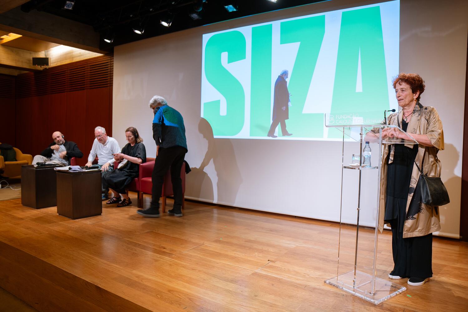 Conversa «Pensar Siza Vieira».