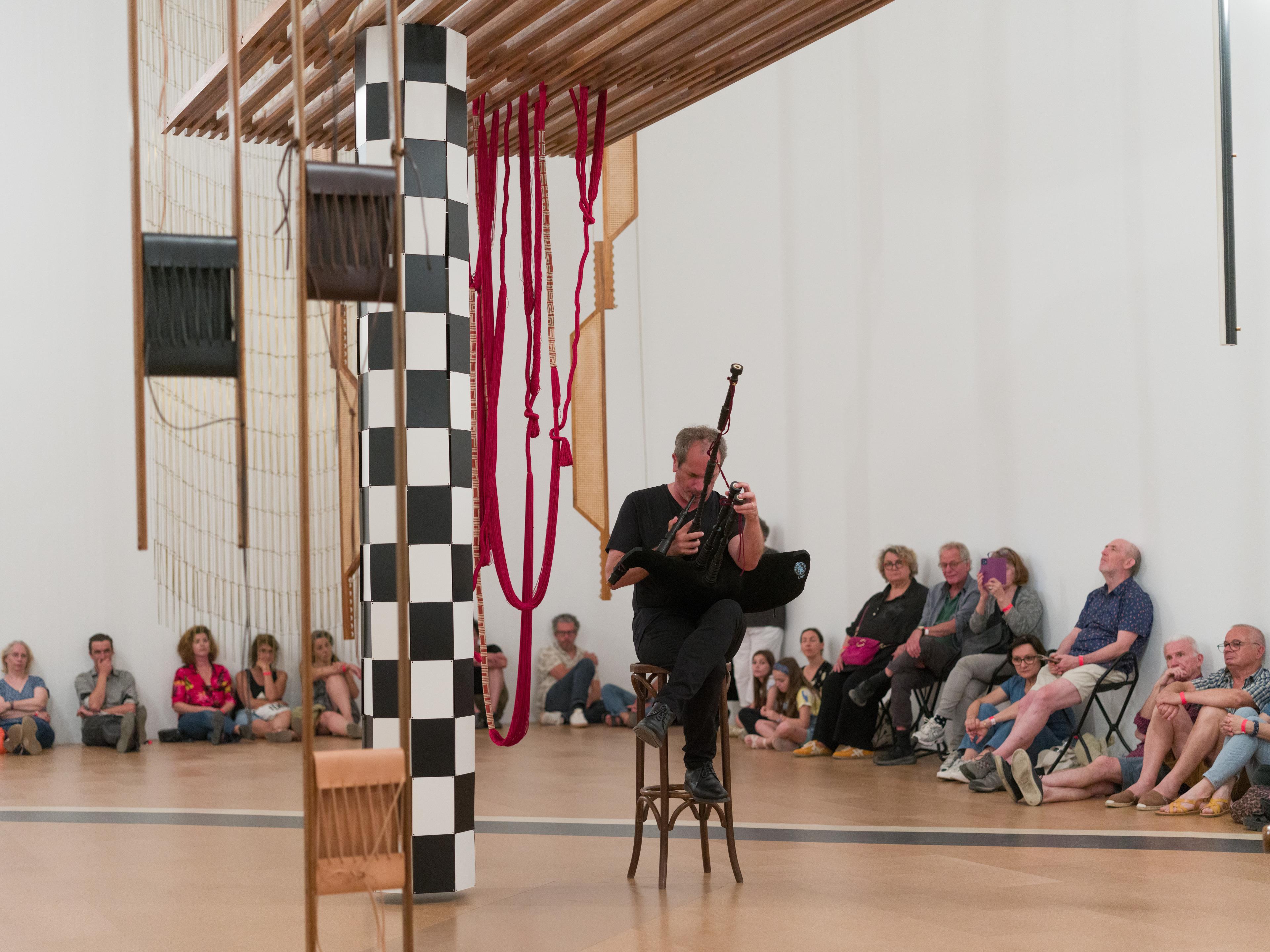 Concerto «OCCAM XXVII» (2019), de Éliane Radigue. Erwan Keravec