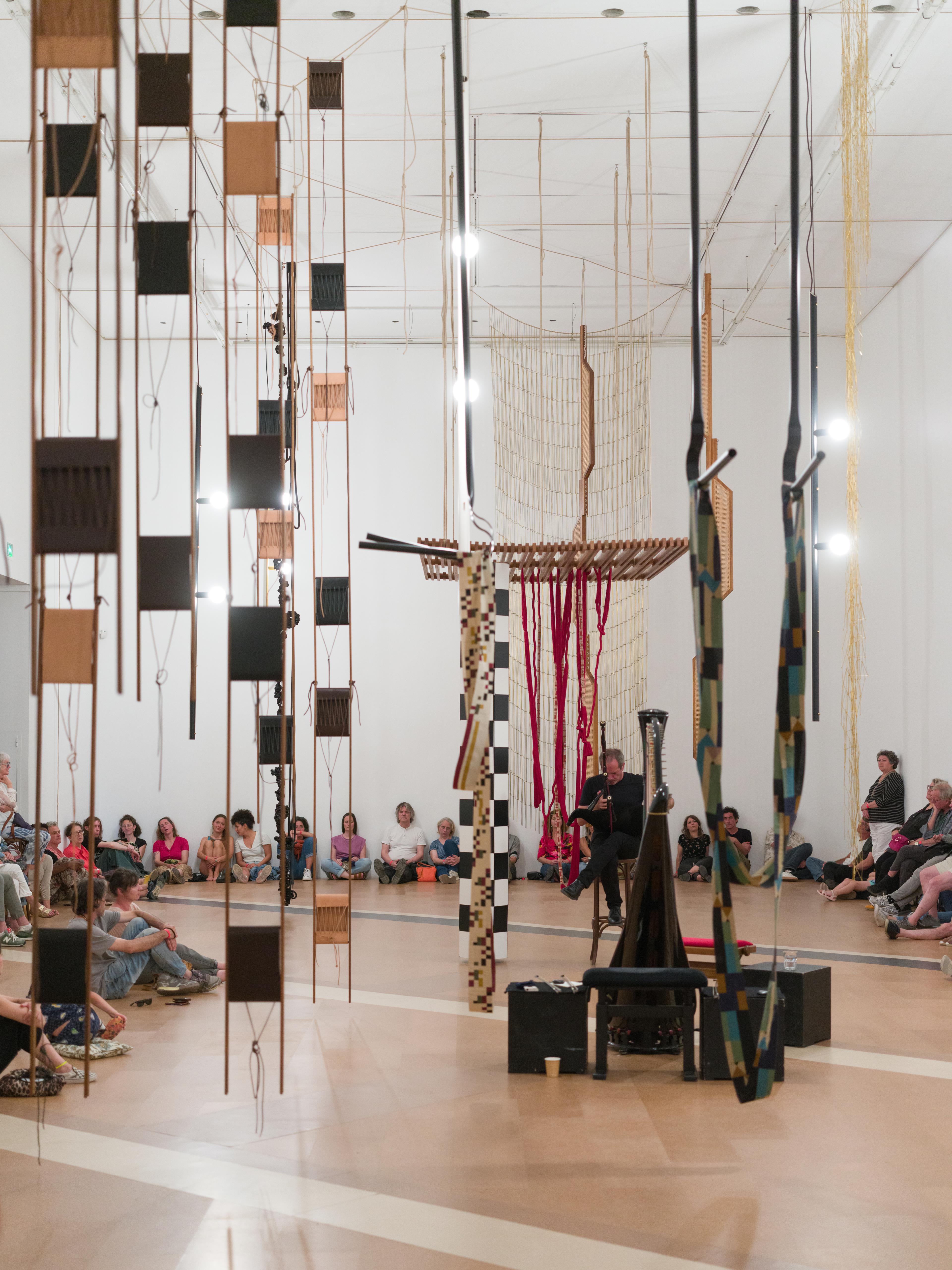Concerto «OCCAM XXVII» (2019), de Éliane Radigue. Erwan Keravec