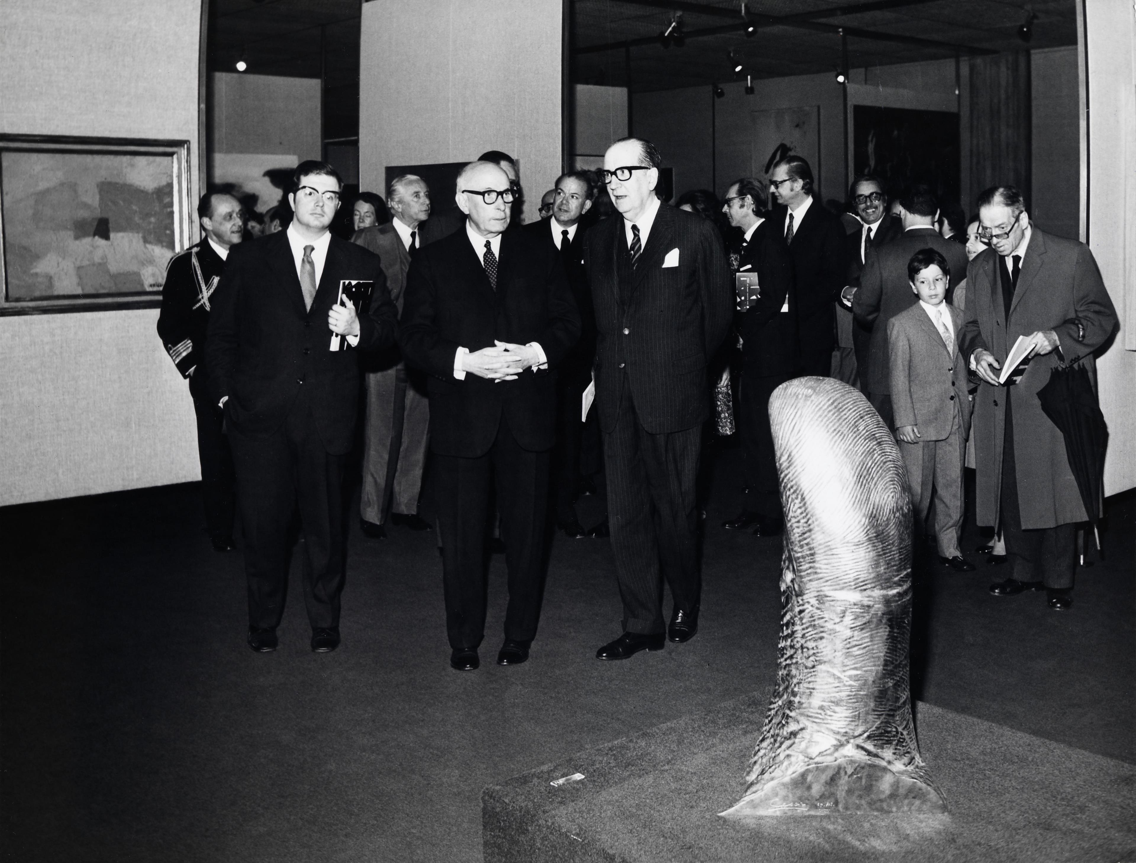 Américo Tomás, presidente da República Portuguesa (ao centro) e José de Azeredo Perdigão (à dir.)