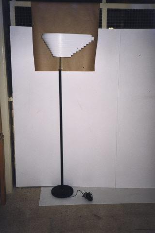 Candeeiro de pé modelo A805 Asa de anjo