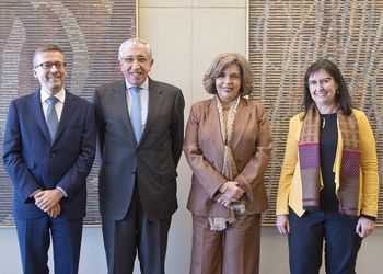 Isabel Mota e Carlos Moedas pela FCG. Elisa Duran e Artur Santos Silva pela F. "la Caixa" © Márcia Lessa