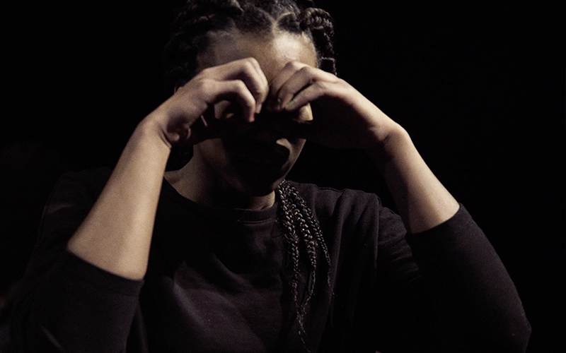 Aimée Zito Lema. 13 Shots